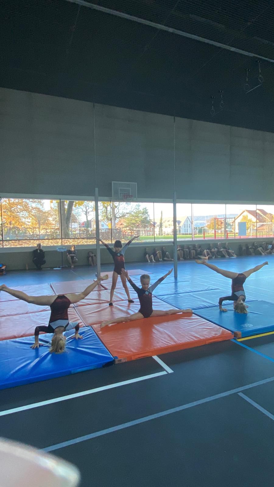 WhatsApp Image 2025-11-19 at 08.22.32